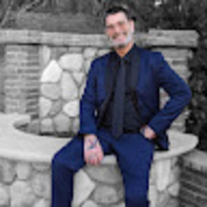 Meet your Posher, Thomas